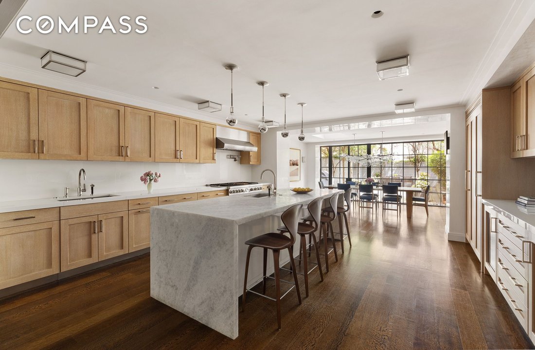 House in New York, New York, United States 2 - 16499152