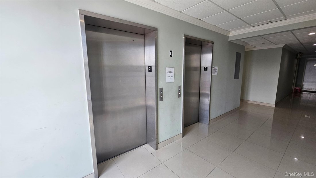 Condo in Hagaman, New York, United States 4 - 16502992