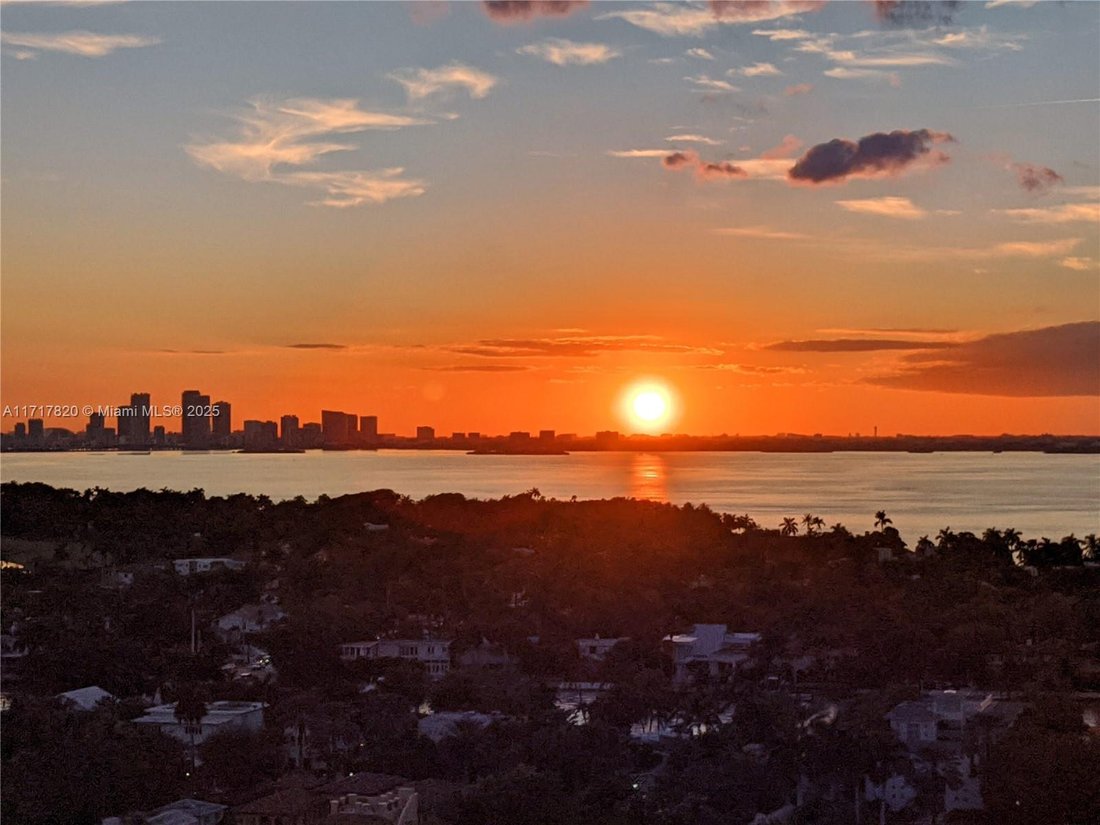 Condo in Miami Beach, Florida, United States 1 - 16498798