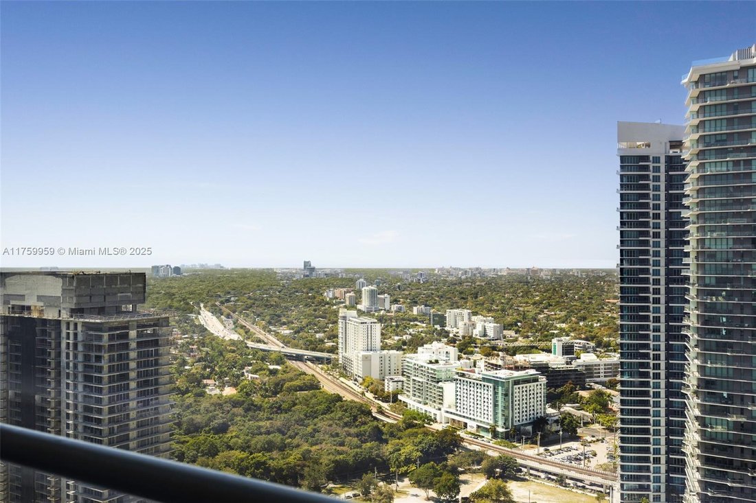 Condo in Miami, Florida, United States 1 - 16499817