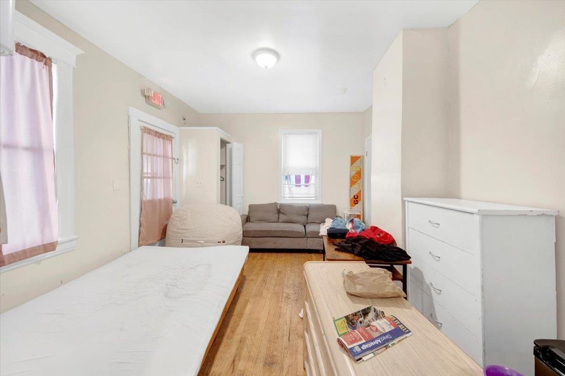 House in New Rochelle, New York, United States 4 - 16499300
