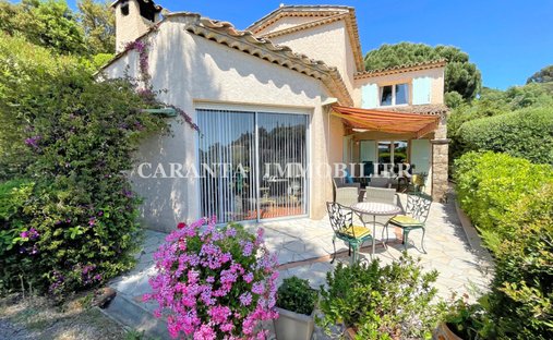 Villa a Nartelle-Noyer-Bellevue-bd dei Sardinaux, Sainte-Maxime, Francia 1