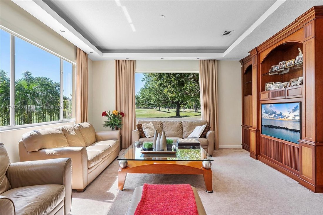 House in Weston, Florida, United States 2 - 16499625