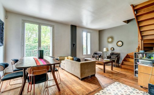 House in Forêt, Saint-Germain-en-Laye, France 1
