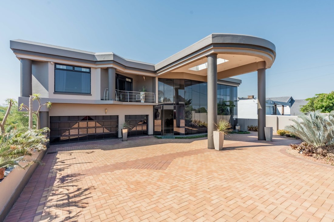 House in Berea West, KwaZulu-Natal, South Africa 5 - 16503149