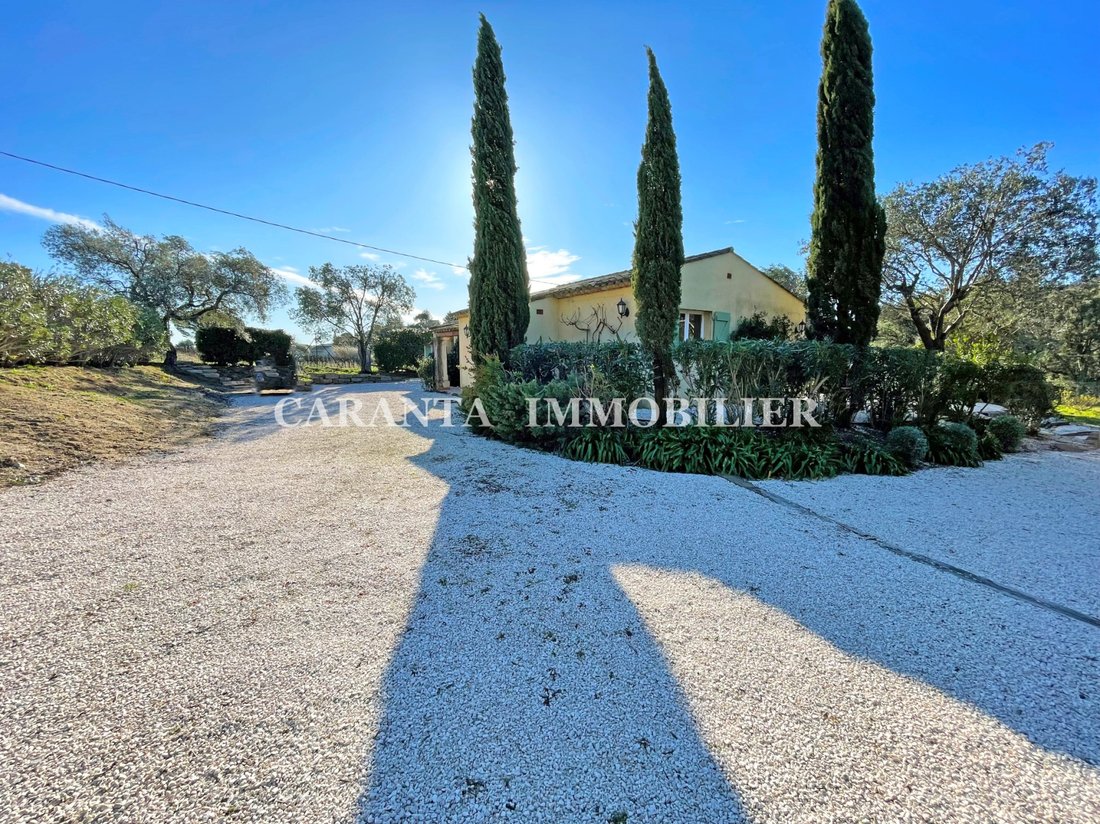 Villa in Le Plan-de-la-Tour, Provence-Alpes-Côte d'Azur, France 2 - 16334398