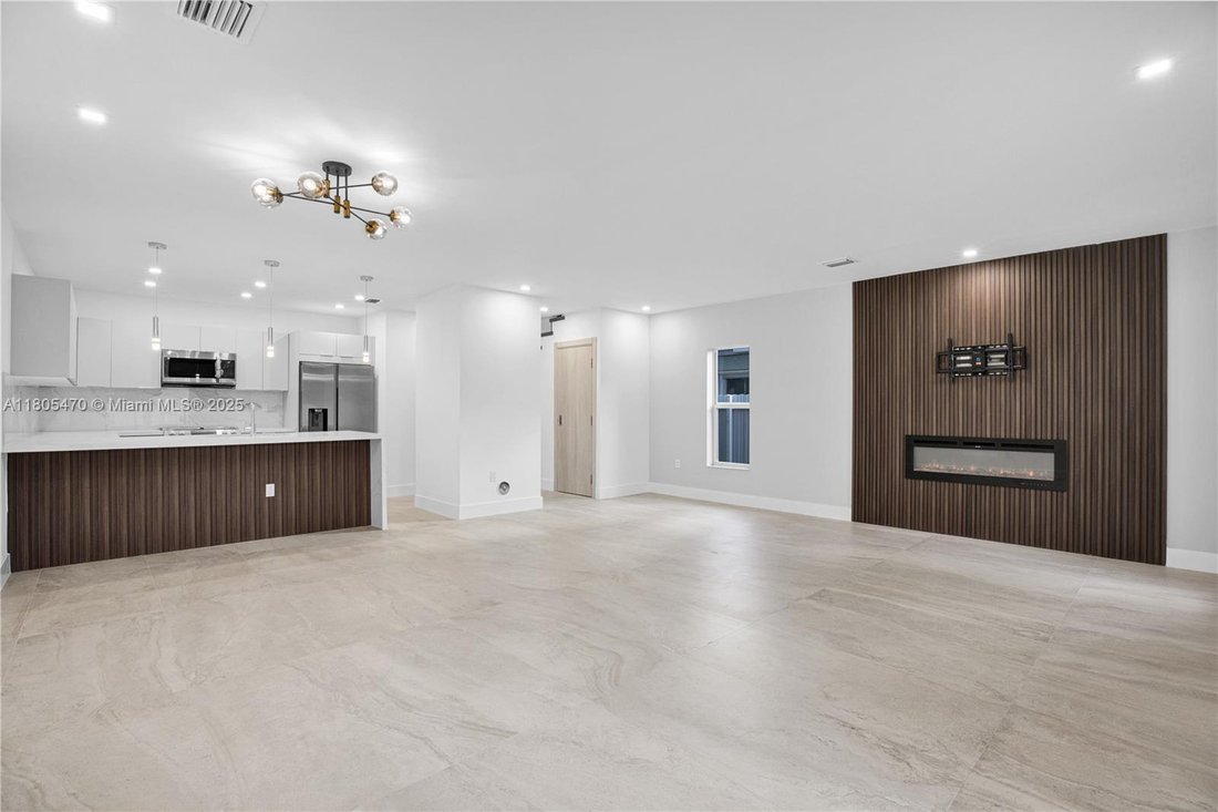 Townhouse in Miami, Florida, United States 5 - 16499561