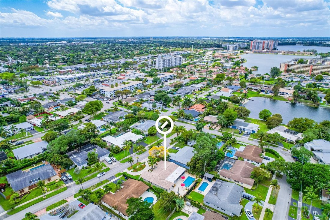 House in North Miami Beach, Florida, United States 5 - 16498679