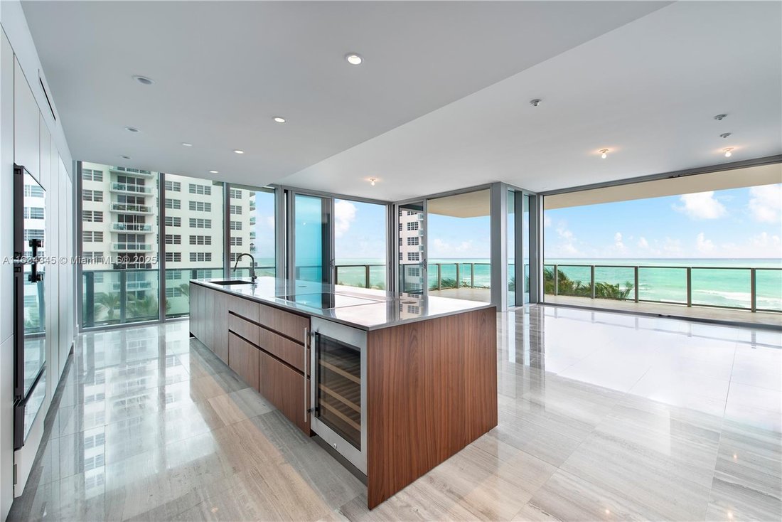 Condo in Miami Beach, Florida, United States 4 - 16499190