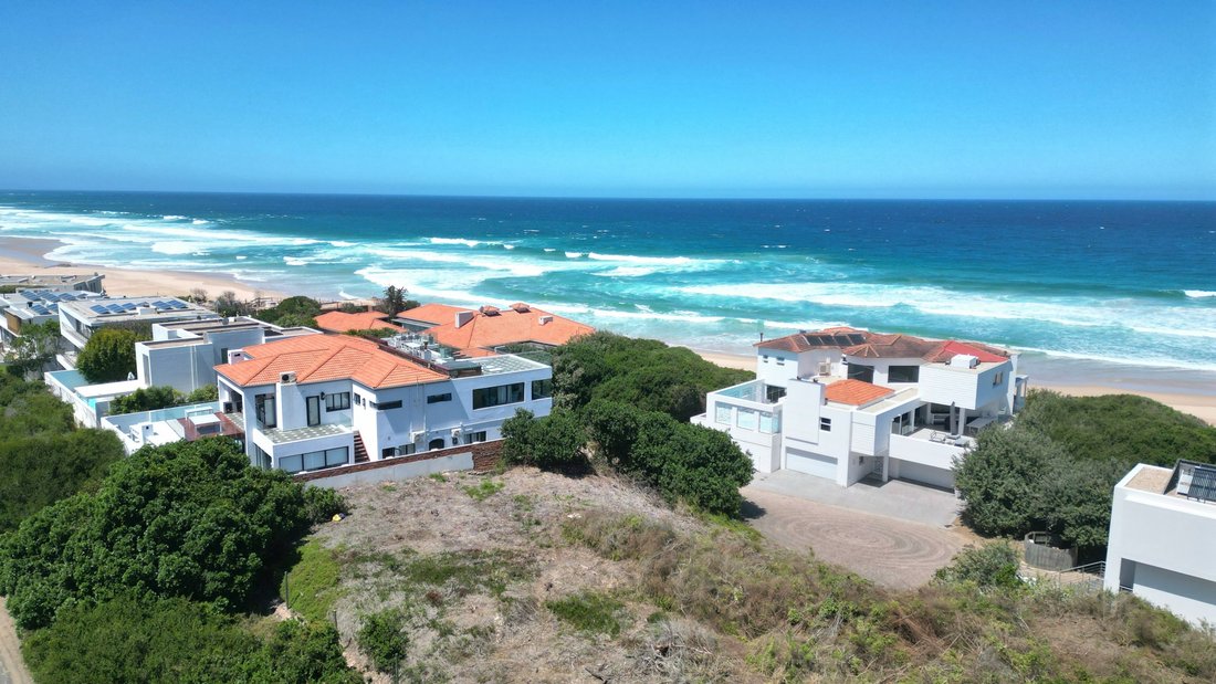 Land in Keurboomstrand, Western Cape, South Africa 1 - 16503143