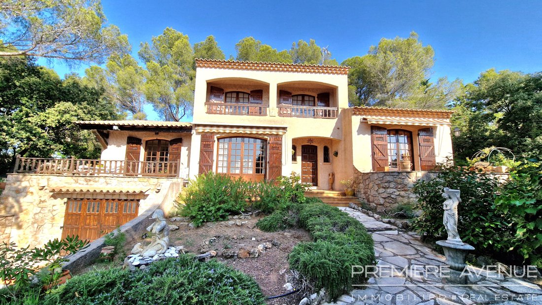 House in Boulouris, Saint-Raphaël, France 4 - 16501636