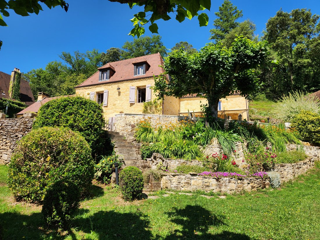 Estate in Sarlat-la-Canéda, Nouvelle-Aquitaine, France 1 - 16502358