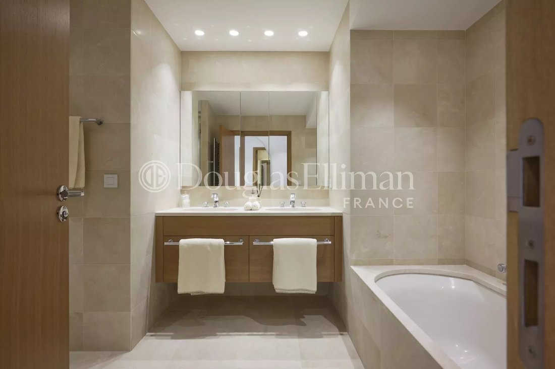 Apartment in Cannes, Provence-Alpes-Côte d'Azur, France 5 - 15946452