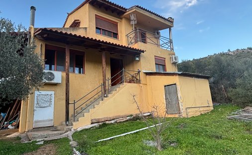 Villa in Chalkida, Thessaly and Central Greece, Greece 1