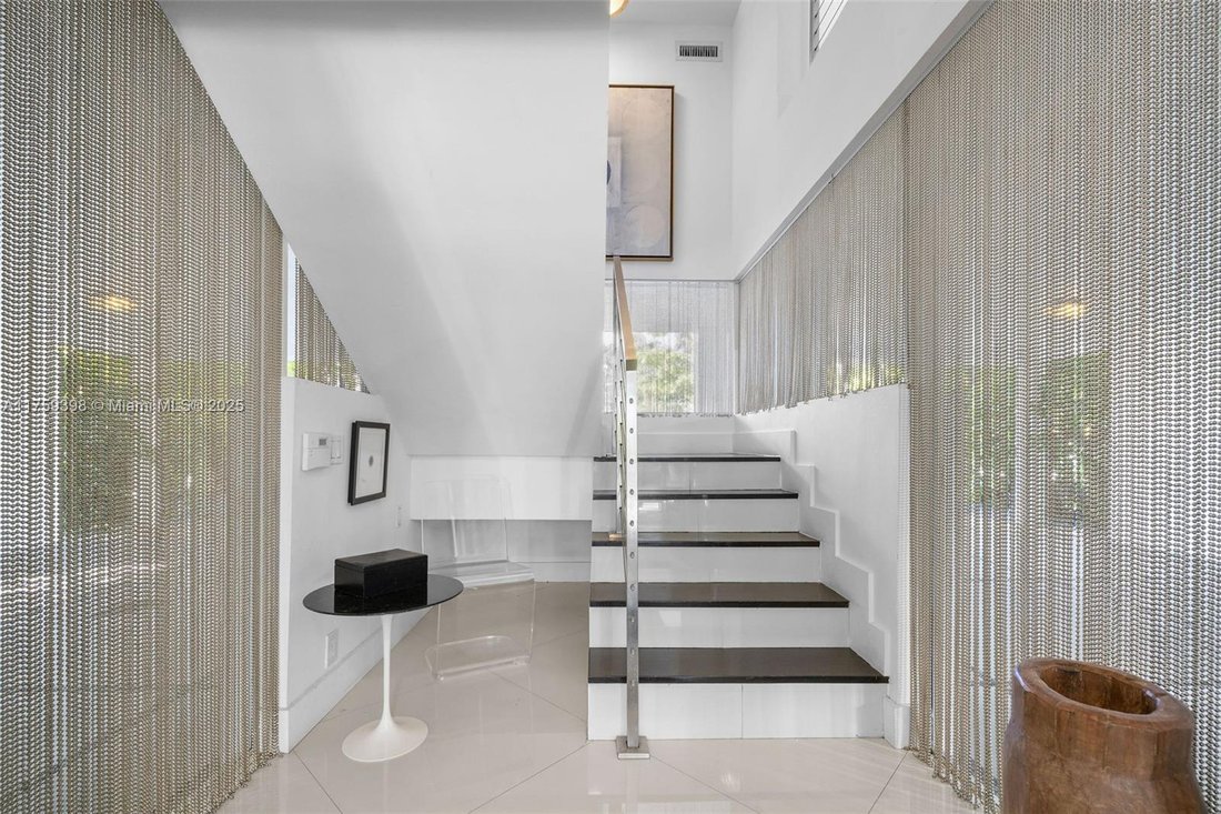 House in Miami, Florida, United States 4 - 16499938