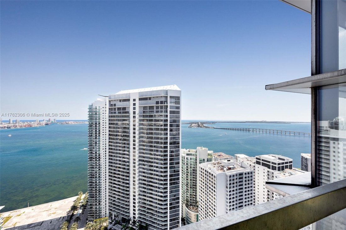 Condo in Miami, Florida, United States 1 - 16499724