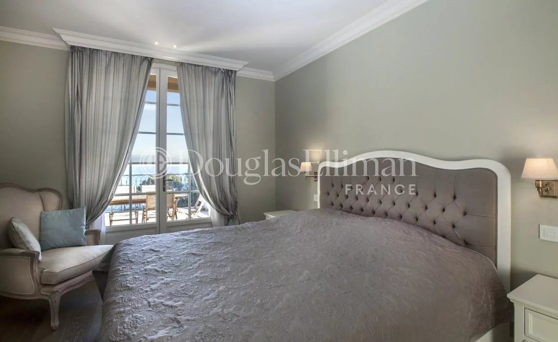 Villa in Antibes, Provence-Alpes-Côte d'Azur, France 5 - 15210322