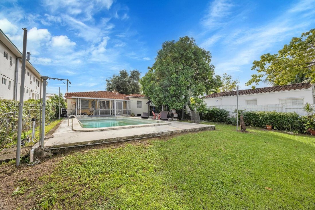 House in Miami, Florida, United States 4 - 16499845