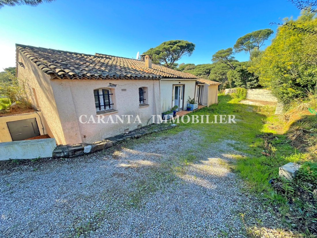 Villa in Nartelle-Noyer-Bellevue-bd des Sardinaux, Sainte-Maxime, France 1 - 16497154