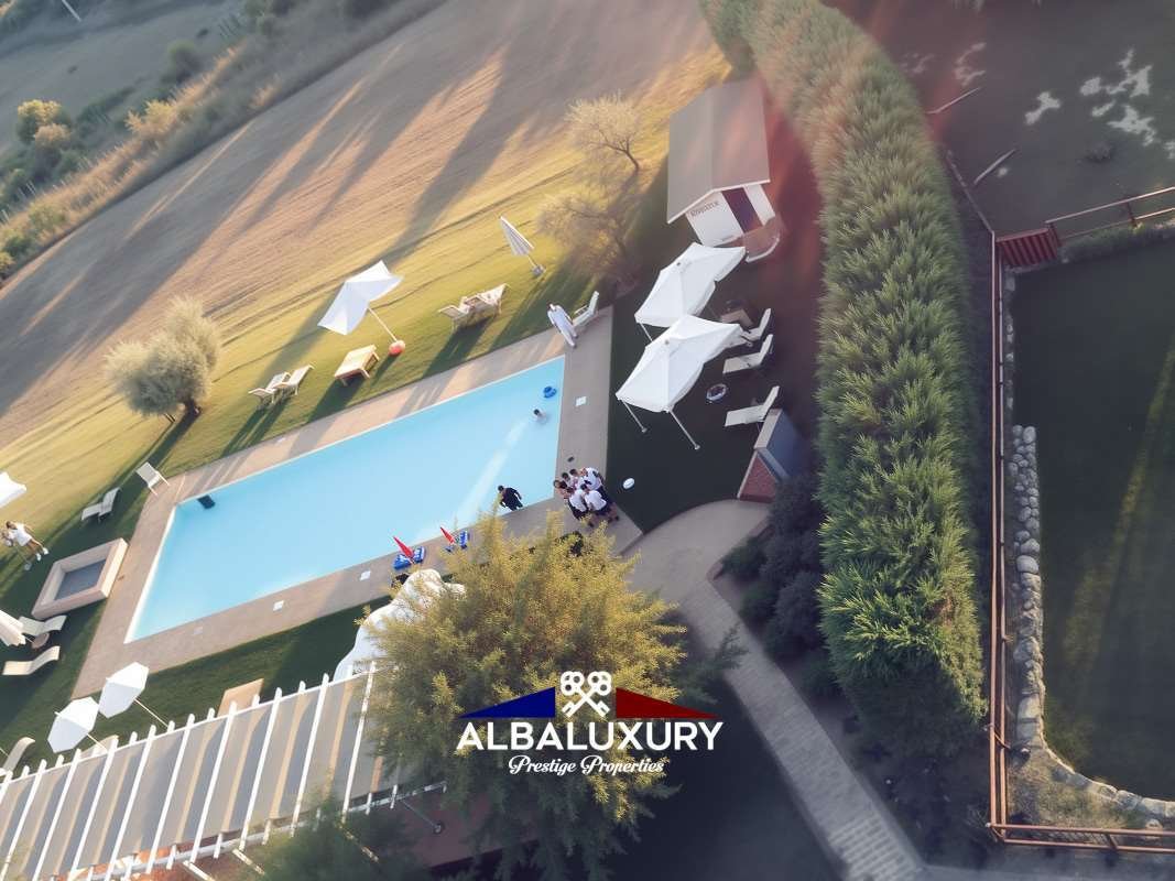 Villa in Castiglione del Lago, Umbria, Italy 5 - 15347579