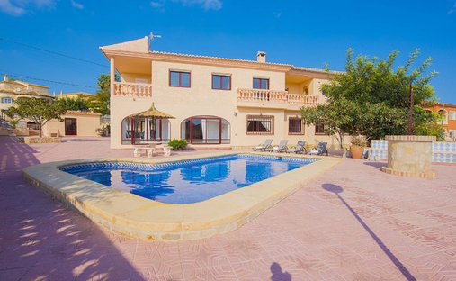 Villa en Calp / Calpe, Comunidad Valenciana, España 1