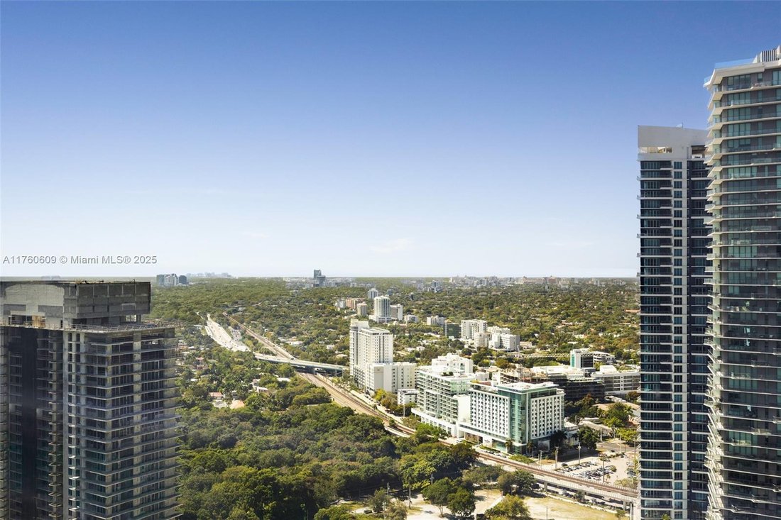 Condo in Miami, Florida, United States 1 - 16499771
