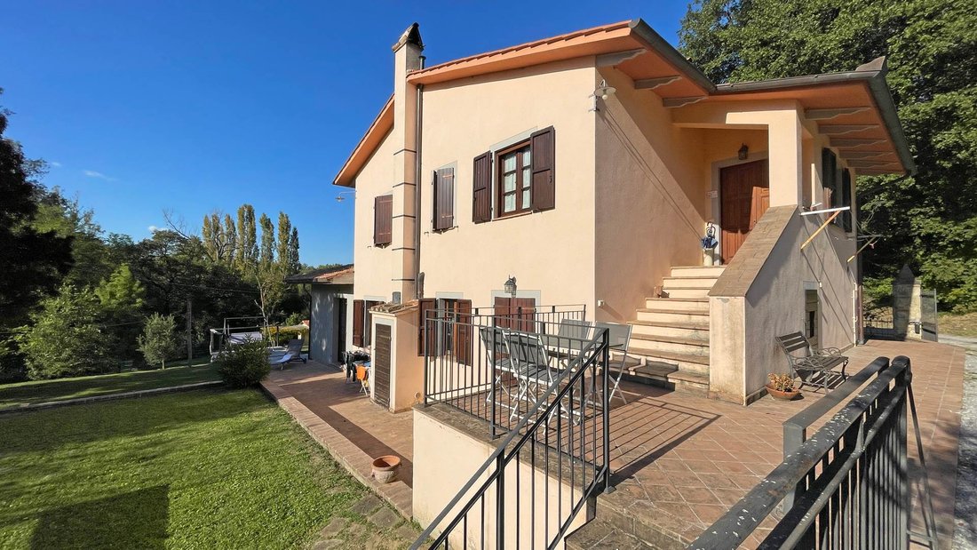 Villa in Sarteano, Tuscany, Italy 1 - 16501733