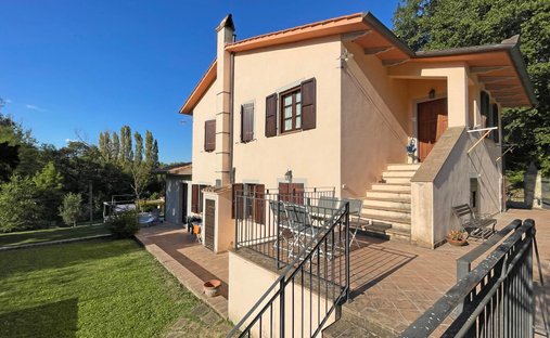 Villa à Sarteano, Toscane, Italie 1
