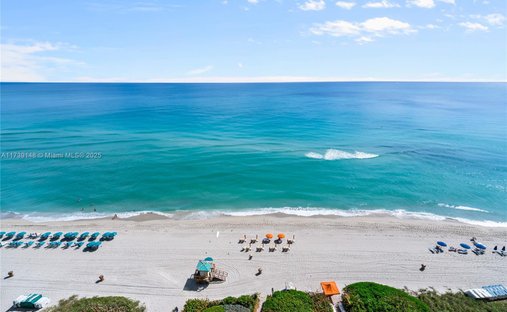 Condo in Golden Beach, Florida, United States 1