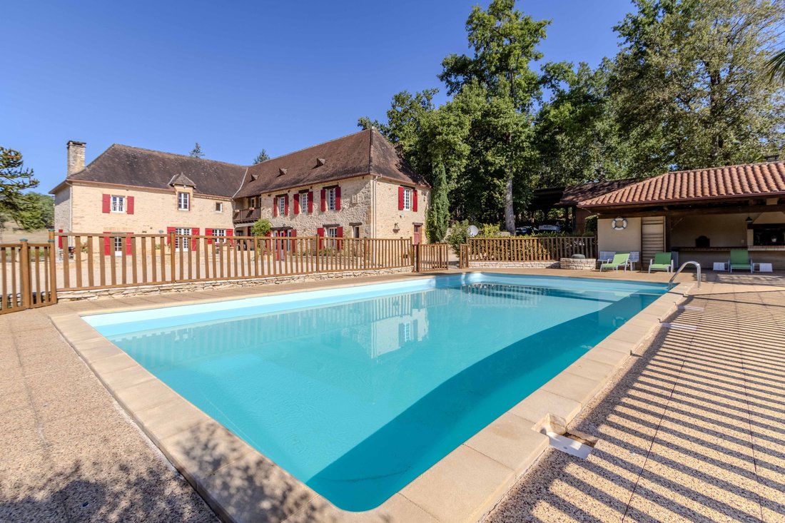 Estate in Sarlat-la-Canéda, Nouvelle-Aquitaine, France 3 - 16501998