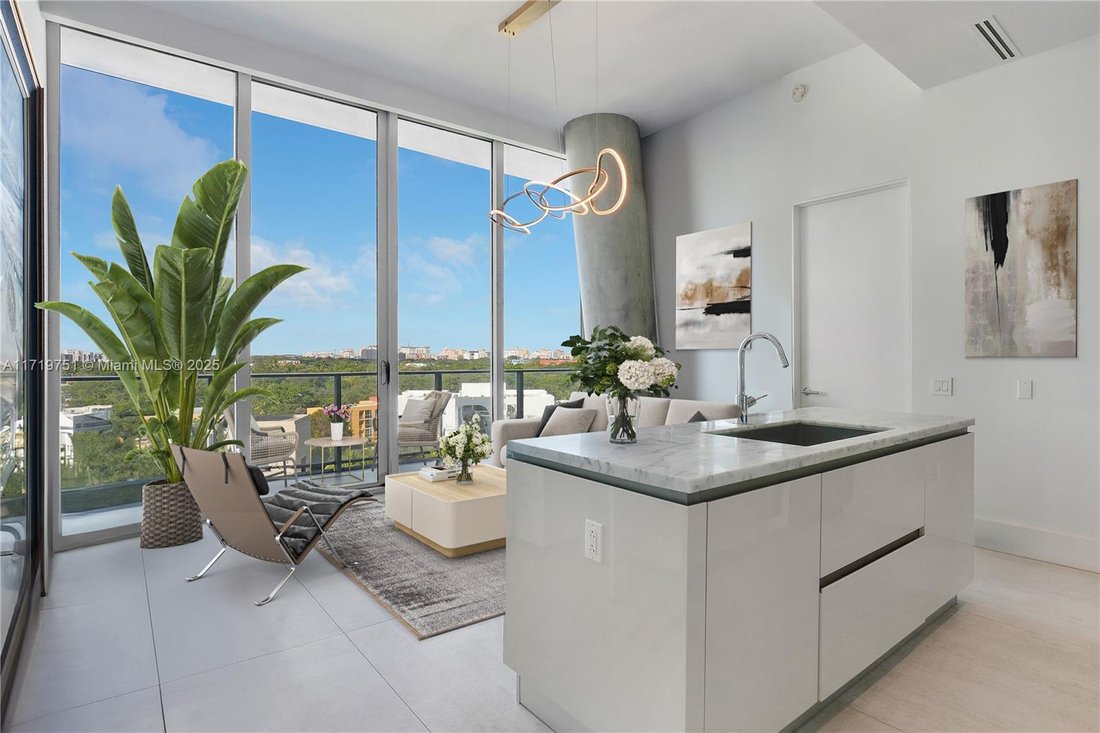 Condo in Miami, Florida, United States 1 - 16499323