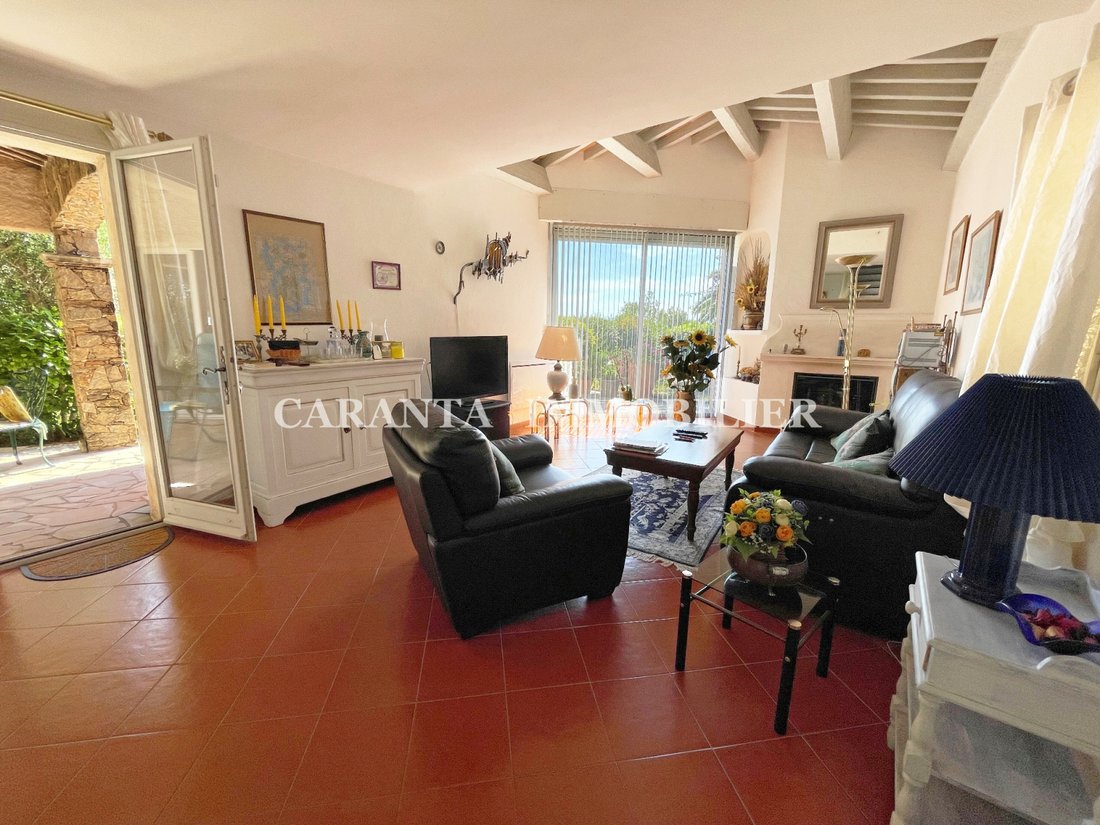 Villa in Nartelle-Noyer-Bellevue-bd des Sardinaux, Sainte-Maxime, France 4 - 16334981