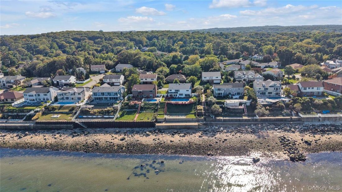 House in Bayville, New York, United States 1 - 16499235