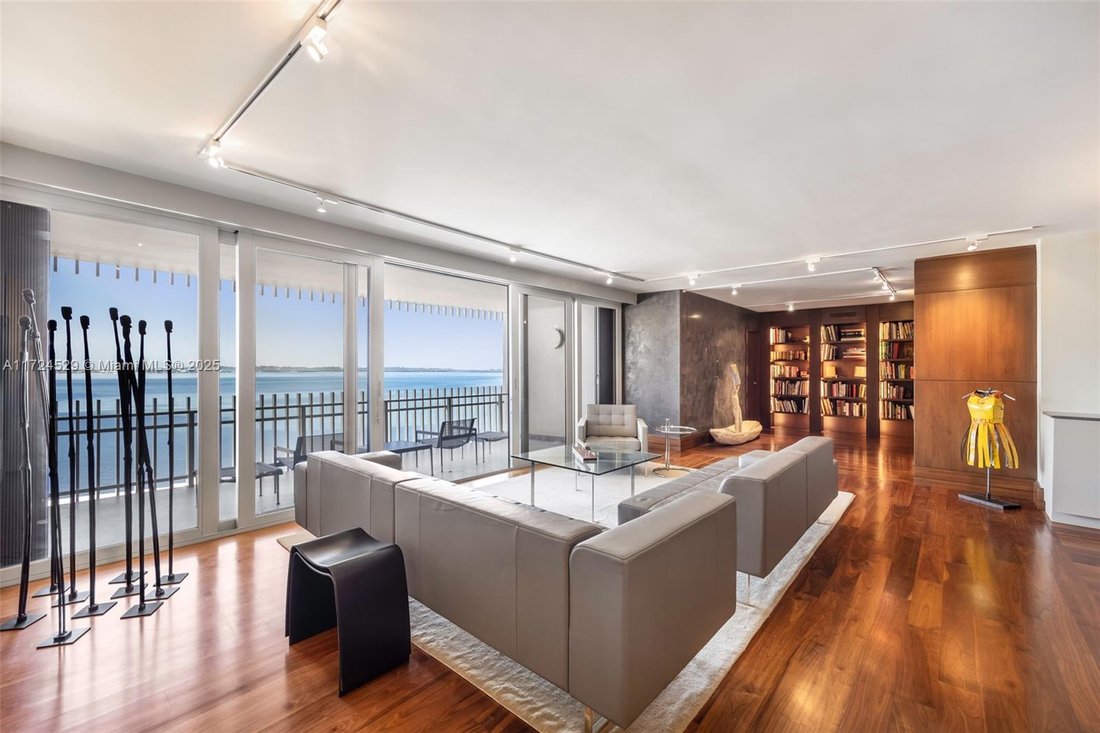 Condo in Miami, Florida, United States 3 - 16500307