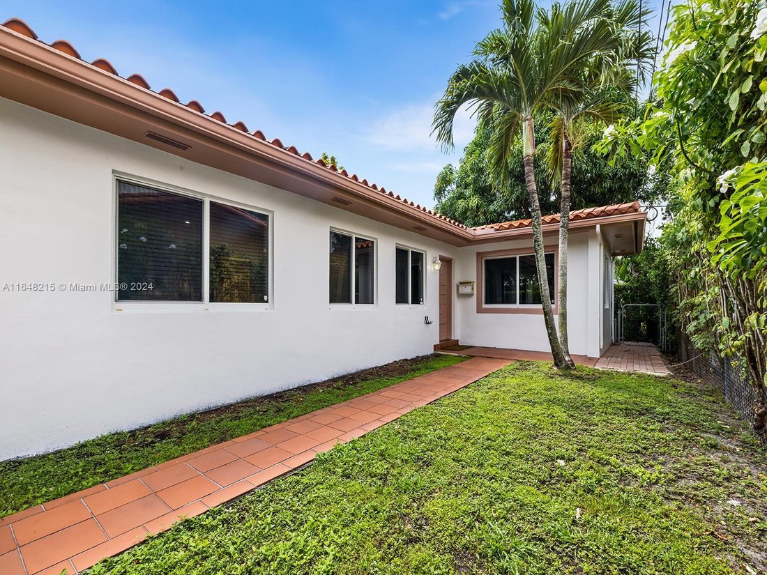 House in Coral Gables, Florida, United States 3 - 16499449