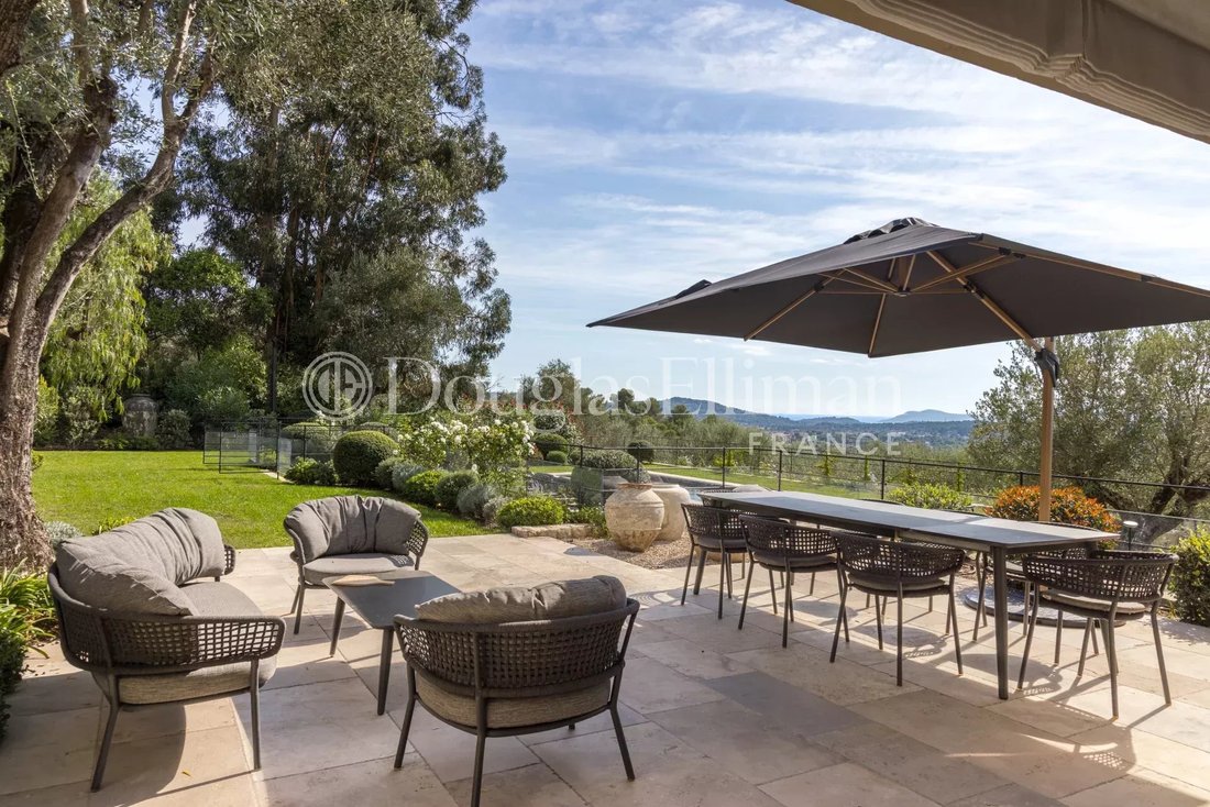 Villa in Grasse, Provence-Alpes-Côte d'Azur, France 5 - 16333173