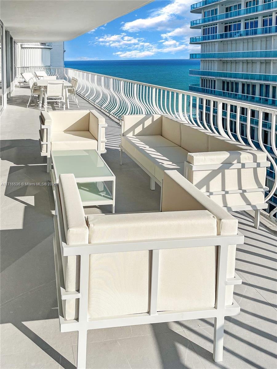 Condo in Bal Harbour, Florida, United States 4 - 16498893