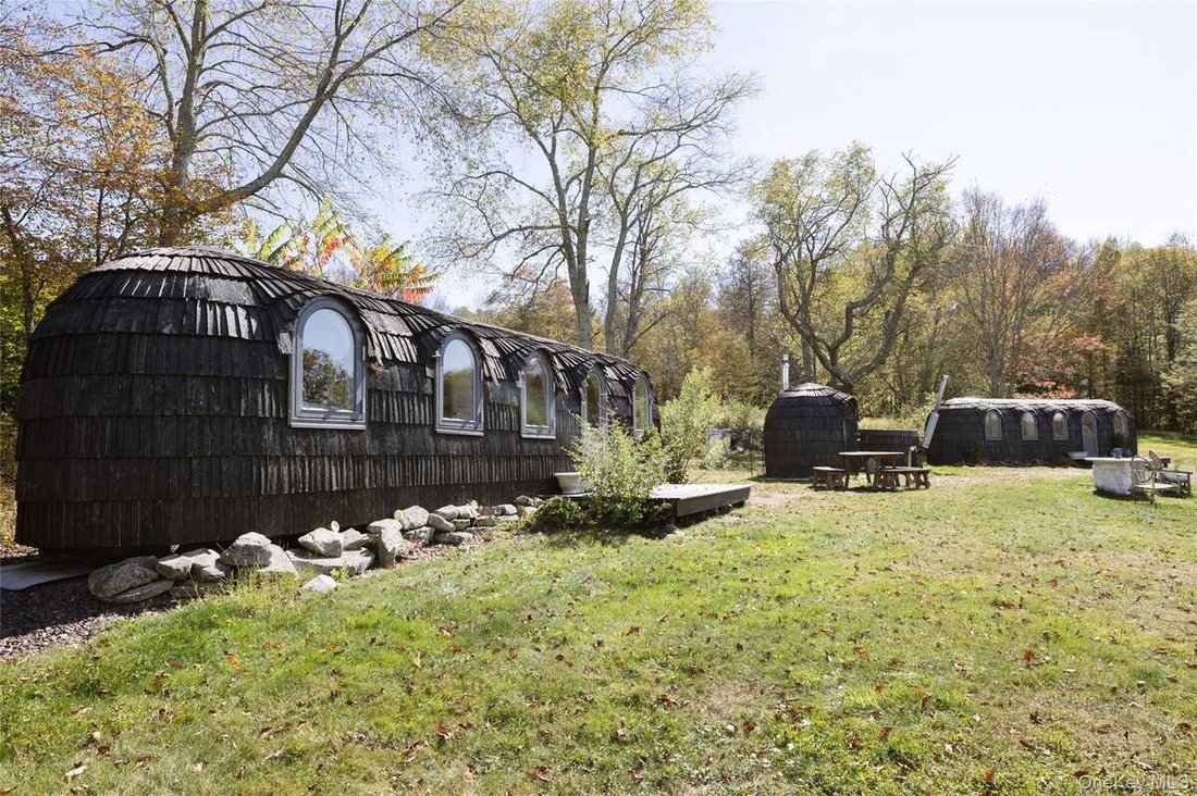 Farm Ranch in Kenoza Lake, New York, United States 2 - 16499360
