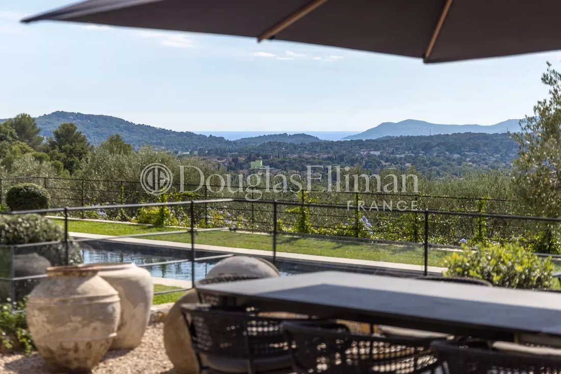 Villa in Grasse, Provence-Alpes-Côte d'Azur, France 4 - 16333173