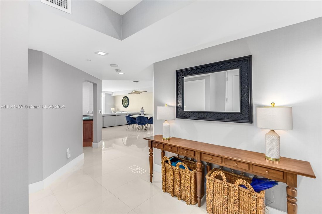 Condo in Golden Beach, Florida, United States 2 - 16499011