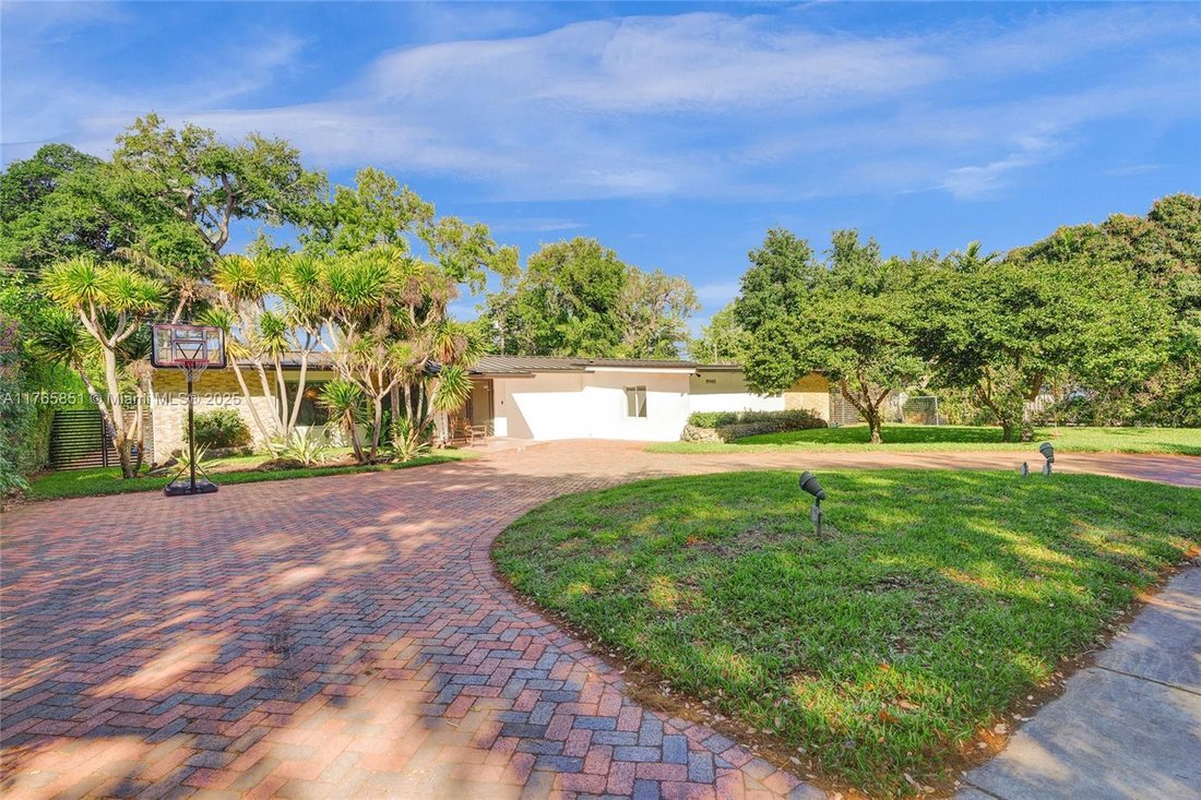 House in Aventura, Florida, United States 4 - 16499331