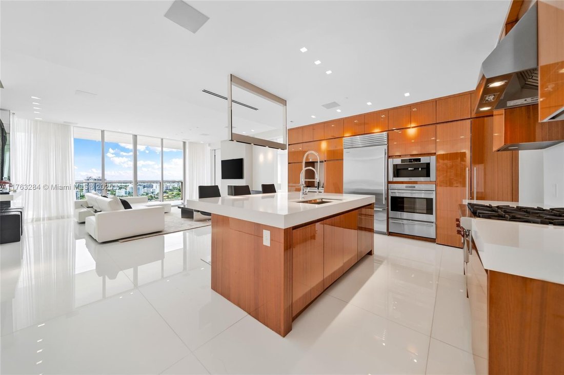Condo in Bal Harbour, Florida, United States 3 - 16499852