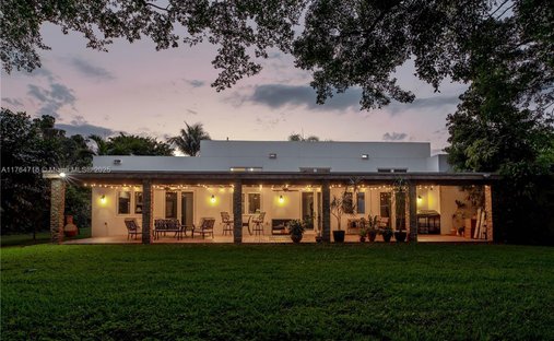 Farm Ranch in Miami, Florida, United States 1
