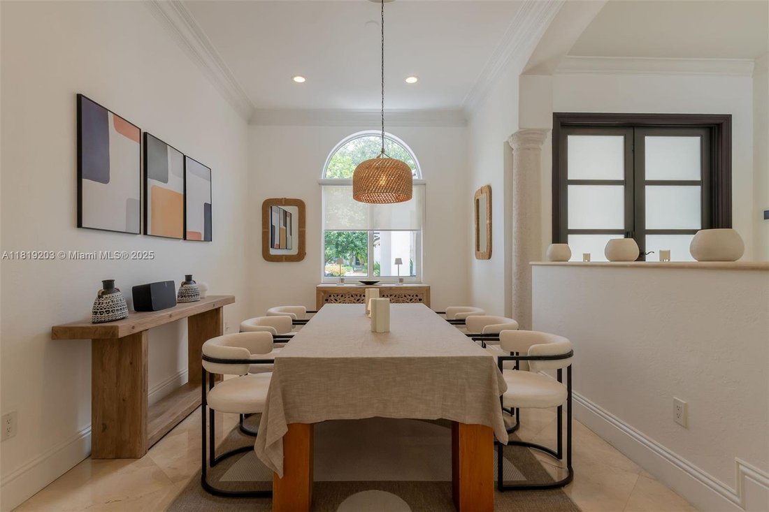 House in Miami, Florida, United States 5 - 16500357
