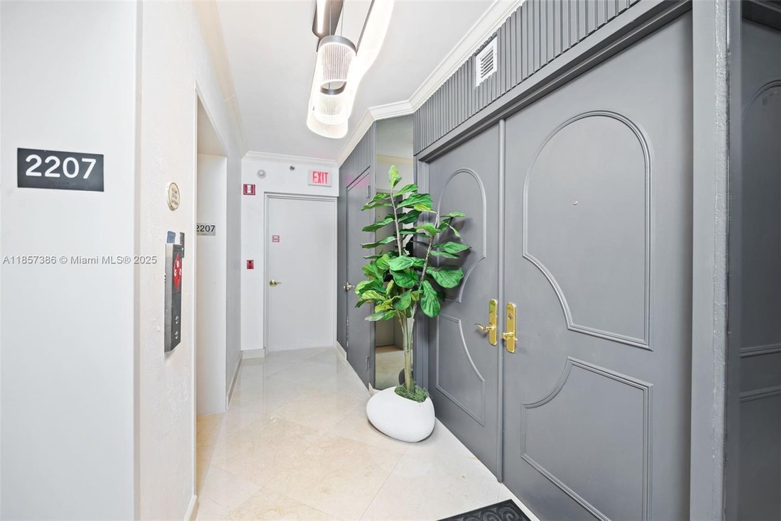 Condo in Golden Beach, Florida, United States 4 - 16499700