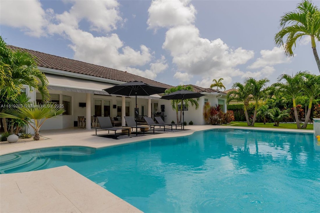 House in Miami, Florida, United States 1 - 16500357