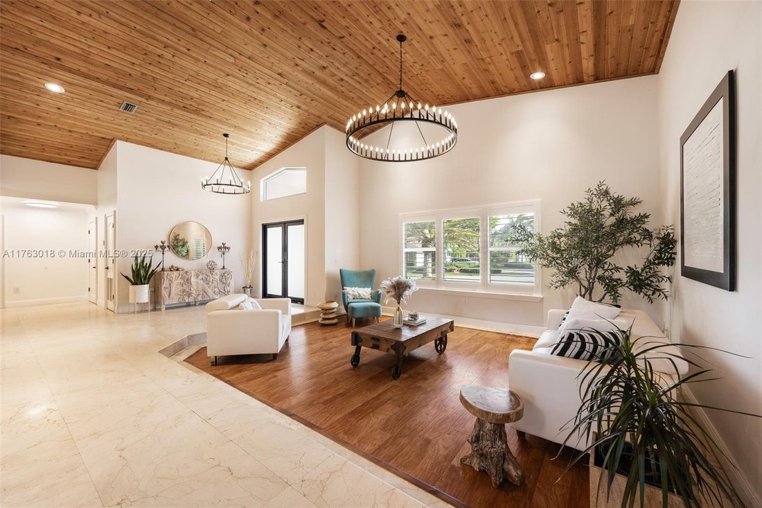 House in Miami, Florida, United States 3 - 16500038
