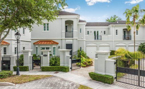 Townhouse in Coral Gables, Florida, United States 1