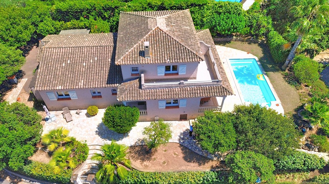 Villa in Exterieurs, Frejus, France 2 - 16502141