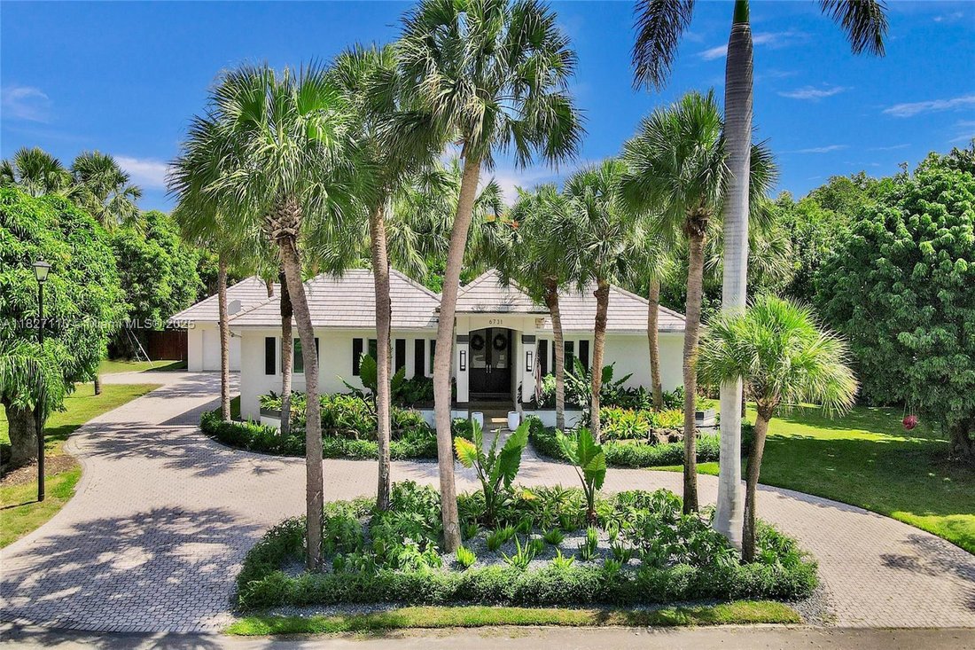 House in Coral Gables, Florida, United States 2 - 16500229